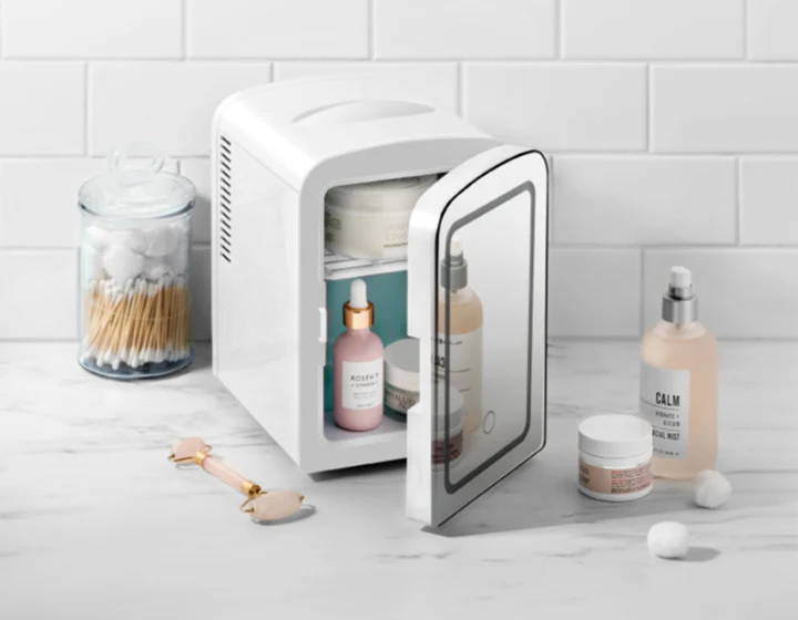 Portable Mirrored Beauty Fridge - Image 6